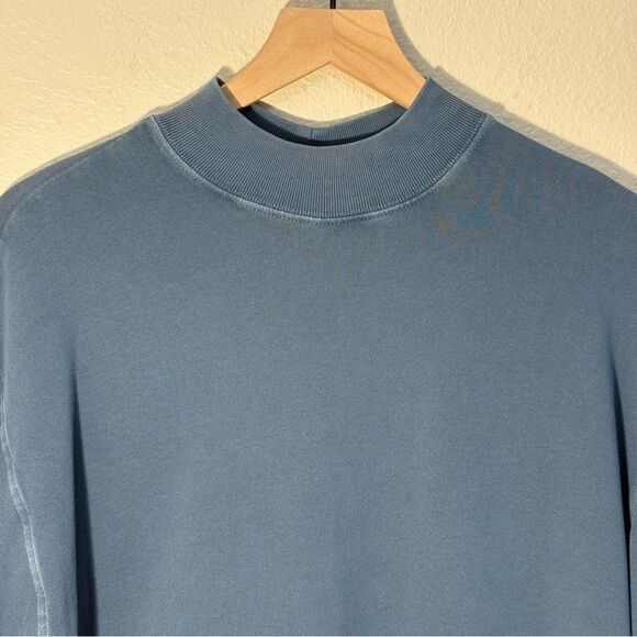 Old Navy Crop Sweatshirt Women’s Small Blue Mock Neck Drop Shoulder. - Picture 3 of 9